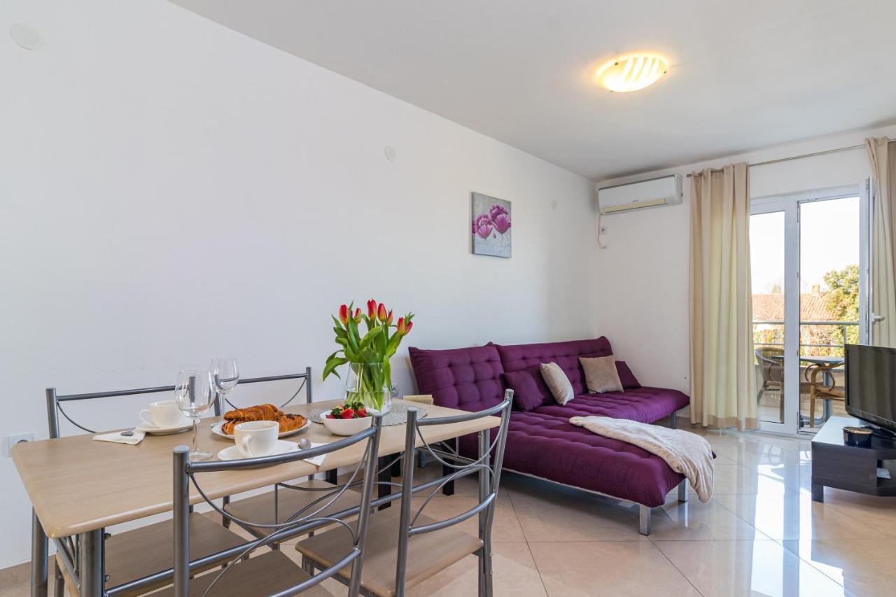 Apartments And Rooms Alenka Banjole Luaran gambar