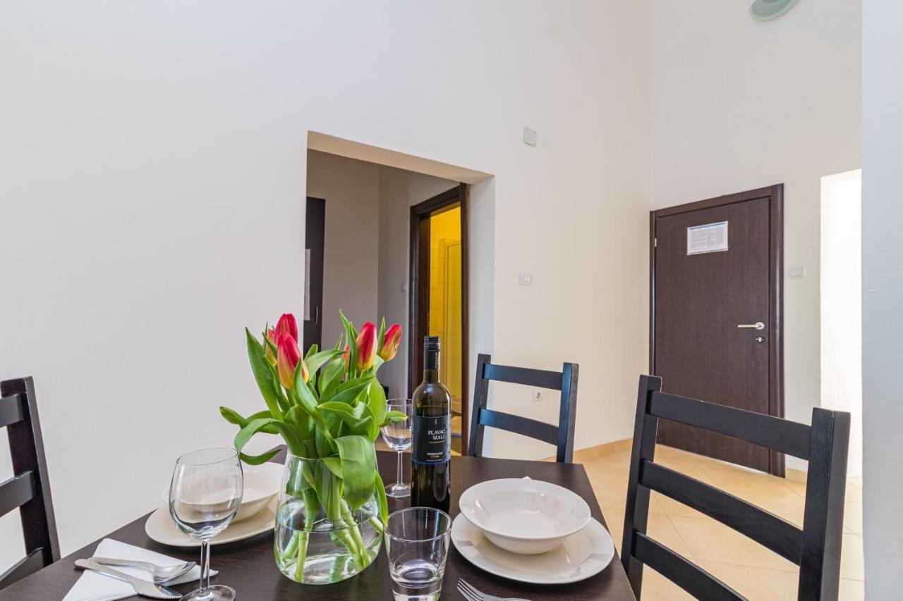 Apartments And Rooms Alenka Banjole Luaran gambar