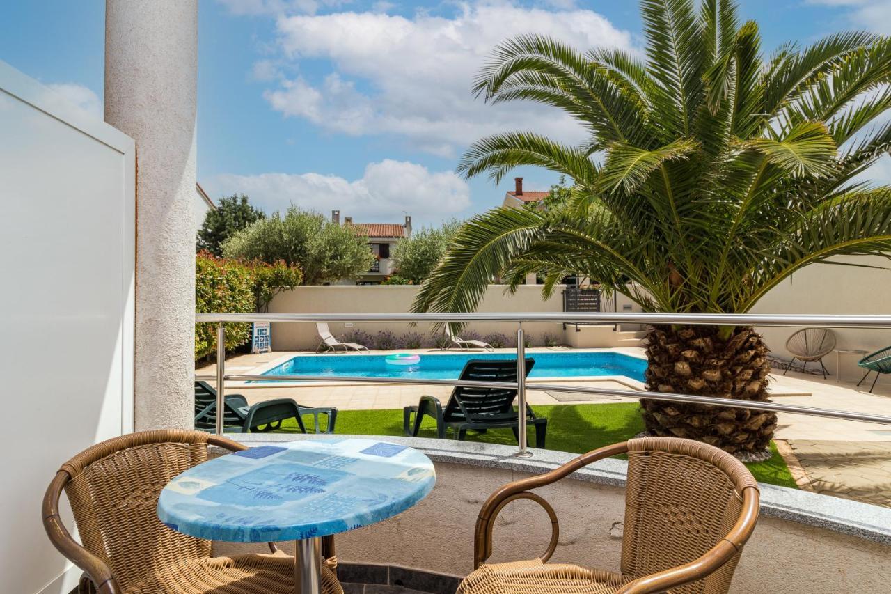 Apartments And Rooms Alenka Banjole Luaran gambar